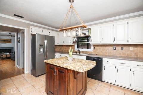 207 Sturbridge Dr, Lagrange, GA 30240 photo 6