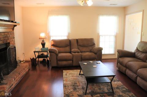133 Greenbriar Trl, Lagrange, GA 30241 photo 3