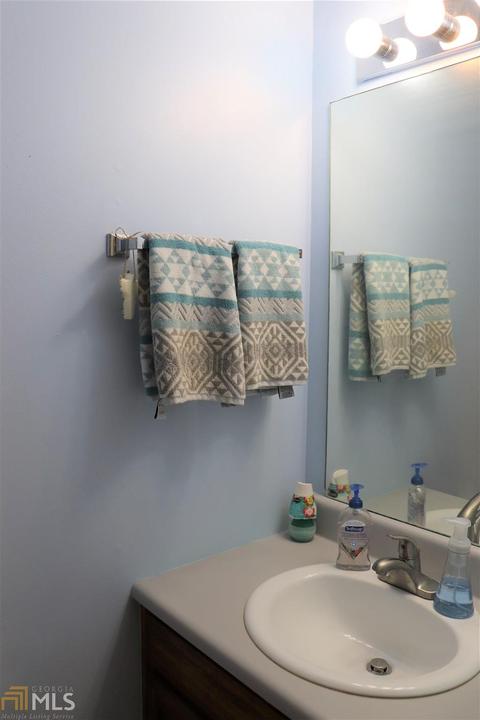 133 Greenbriar Trl, Lagrange, GA 30241 photo 8