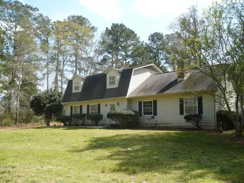 900 S Willowcrest Way, Lagrange, GA 30241 photo 1