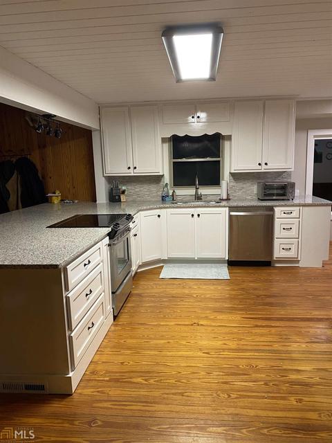 2143 Blanton Mill Rd, Williamson, GA 30292 photo 9