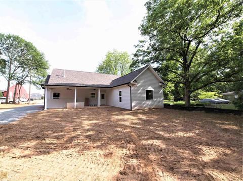 1009 Commerce St, Madison, GA 30650 photo 2