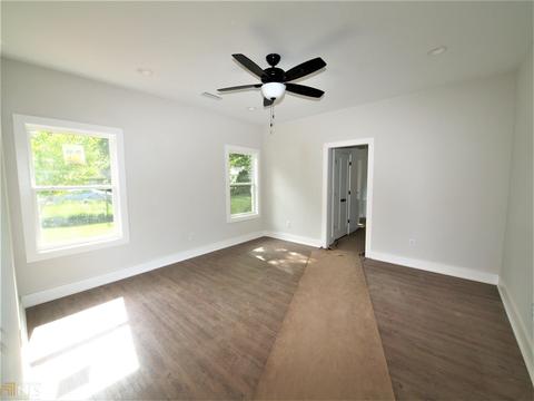 1009 Commerce St, Madison, GA 30650 photo 7