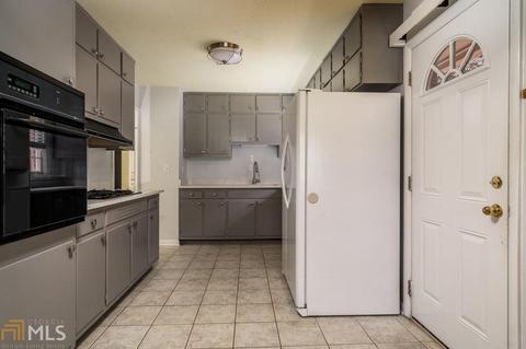 1963 Plantation Ln, Chamblee, GA 30341 photo 16