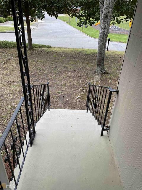 131 Nelson St, Monroe, GA 30655 photo 2