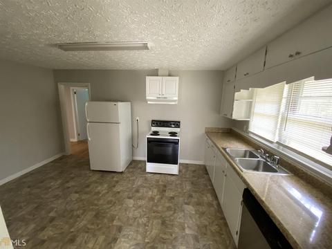 131 Nelson St, Monroe, GA 30655 photo 6