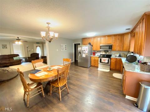 782 Waterview Dr, Lagrange, GA 30240 photo 2