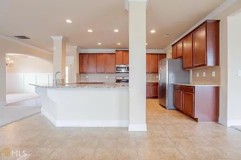 7671 Brazos Trl, Fairburn, GA 30213 photo 9