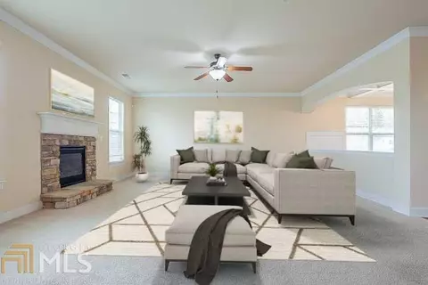 7671 Brazos Trl, Fairburn, GA 30213 photo 3
