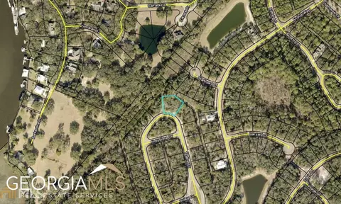 304 Teather Dr, Saint Marys, GA 31558