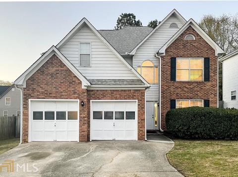 3925 Fallbrook Dr, Duluth, GA 30096 photo 1