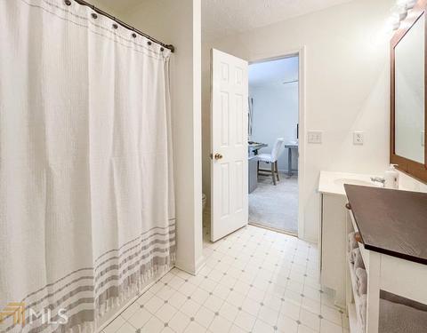3925 Fallbrook Dr, Duluth, GA 30096 photo 17