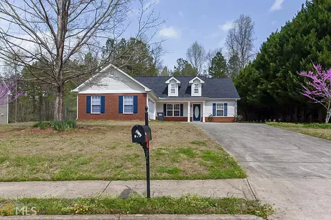 165 Homeplace Dr, Covington, GA 30016 photo 1