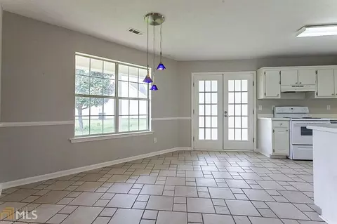 170 Falcon Ridge Dr, Covington, GA 30016 photo 8
