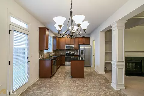 5604 Radford Loop, Fairburn, GA 30213 photo 9