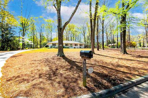 332 Pine Cir, Monroe, GA 30655 photo 3
