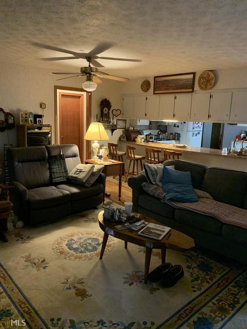 75 Olive Ct, Commerce, GA 30529 photo 4