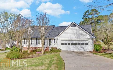 667 Wesley Cir, Toccoa, GA 30577 photo 2