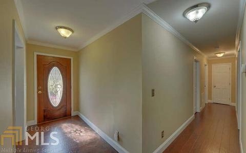 667 Wesley Cir, Toccoa, GA 30577 photo 3