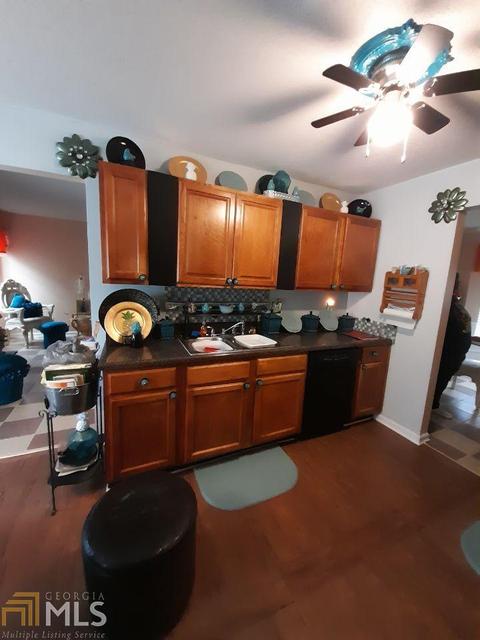 552 Gonzaga Cir, Hampton, GA 30228 photo 3