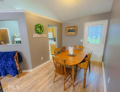 160 E Johnson St, Temple, GA 30179 photo 6