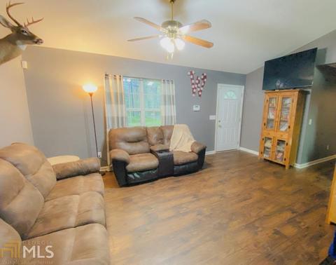 160 E Johnson St, Temple, GA 30179 photo 5