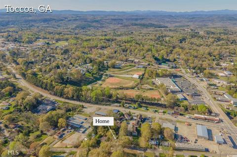 631 Davis, Toccoa, GA 30577 photo 4