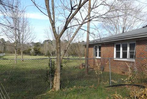 207 Laurel Ave, Comer, GA 30629 photo 5