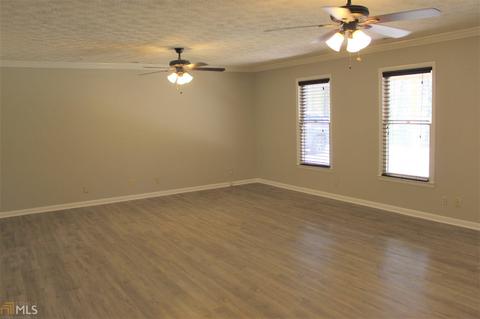 58 Hamilton Dr, Lagrange, GA 30240 photo 4