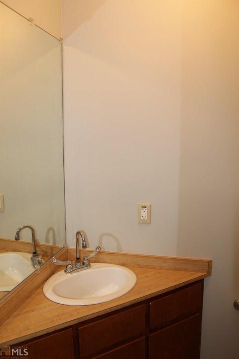58 Hamilton Dr, Lagrange, GA 30240 photo 13