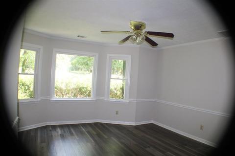 129 Brittney Ln, Lagrange, GA 30240 photo 12