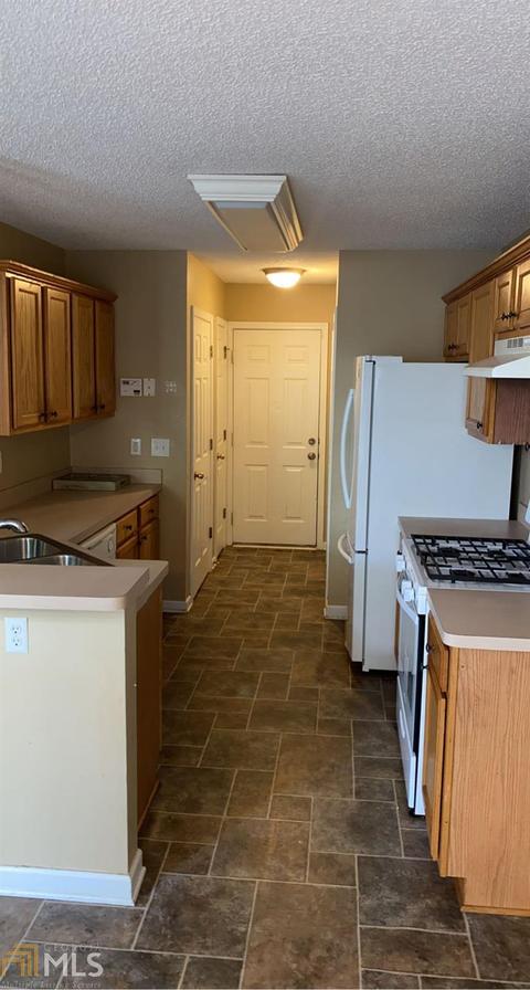 1397 Buckingham Dr, Hampton, GA 30228 photo 9