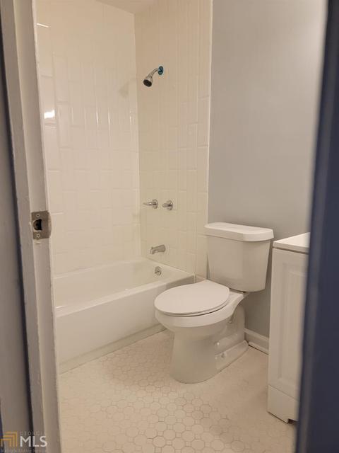 6523 Sinclair Pl, Morrow, GA 30260 photo 13