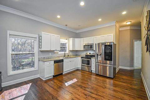 677 State St, Commerce, GA 30529 photo 6