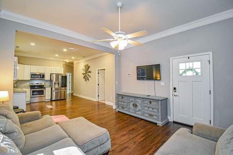 677 State St, Commerce, GA 30529 photo 10