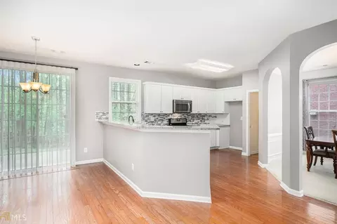 3922 Coventry Park Ln, Peachtree Corners, GA 30096 photo 7