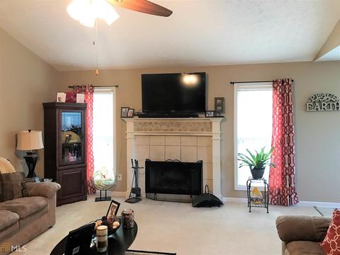 105 Clairmont Dr, Lagrange, GA 30240 photo 2