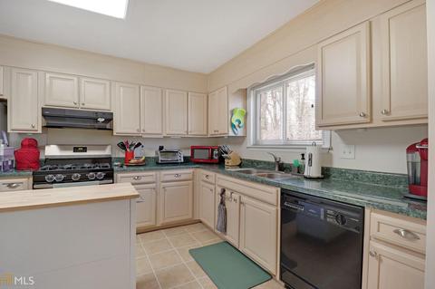4428 Buckingham Pl, Duluth, GA 30096 photo 15