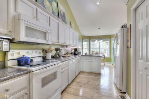37 Windrush Dr, White, GA 30184 photo 7