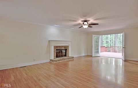 410 Pendleton, Tyrone, GA 30290 photo 16