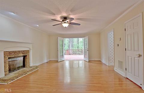 410 Pendleton, Tyrone, GA 30290 photo 17