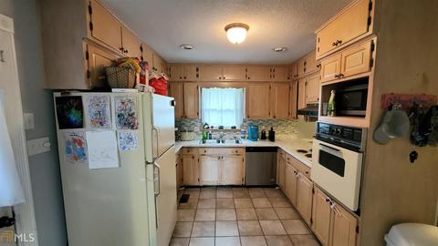 110 Crestlawn Dr, Toccoa, GA 30577 photo 11