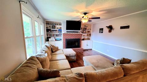 110 Crestlawn Dr, Toccoa, GA 30577 photo 5