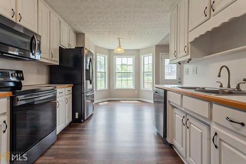 105 Timothy, Bethlehem, GA 30620 photo 9