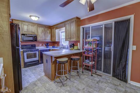 175 Ridgeway St, Winder, GA 30680 photo 8