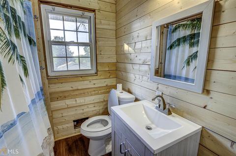 175 Ridgeway St, Winder, GA 30680 photo 9