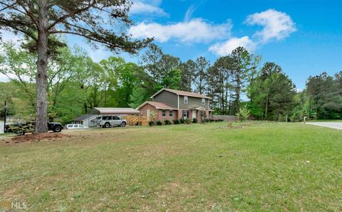 6596 Maddox Rd, Morrow, GA 30260 photo 2