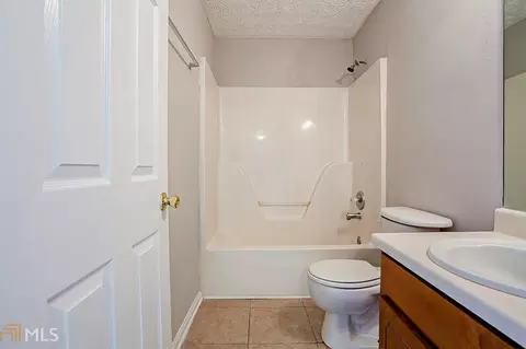 180 Avery Dr, Covington, GA 30016 photo 16