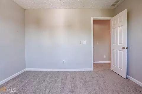 180 Avery Dr, Covington, GA 30016 photo 15