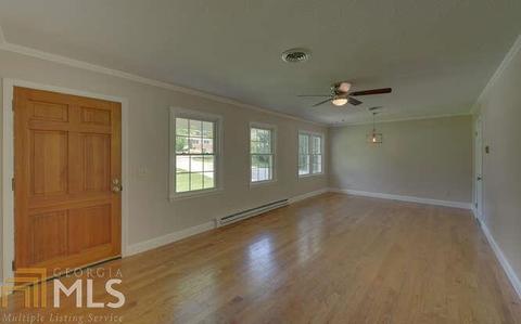 128 Scott Cir, Toccoa, GA 30577 photo 4